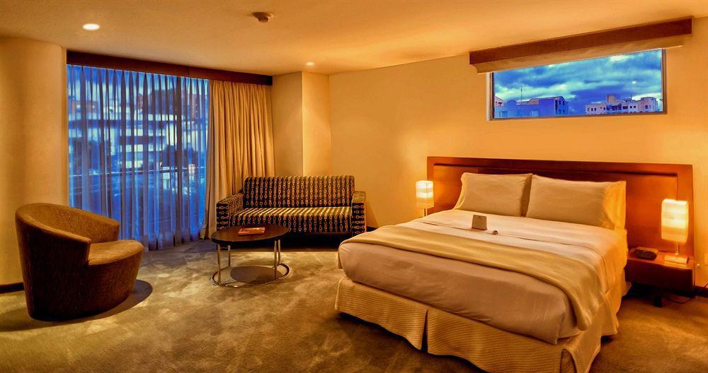 Blue Suites Hotel Bogotá Esterno foto